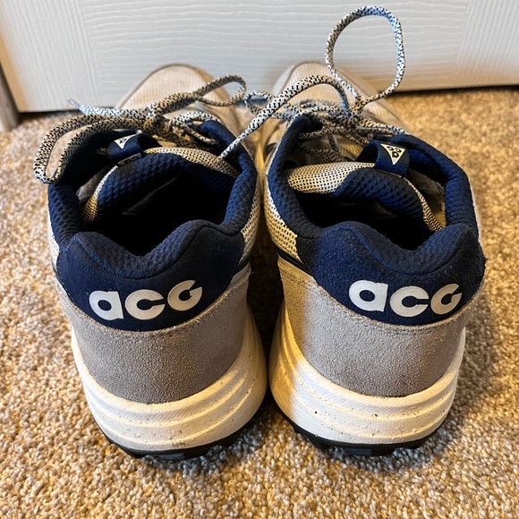 Mens Nike ACG Lowcate Wolf Grey and Navy Size 9.5 - Picture 9 of 13